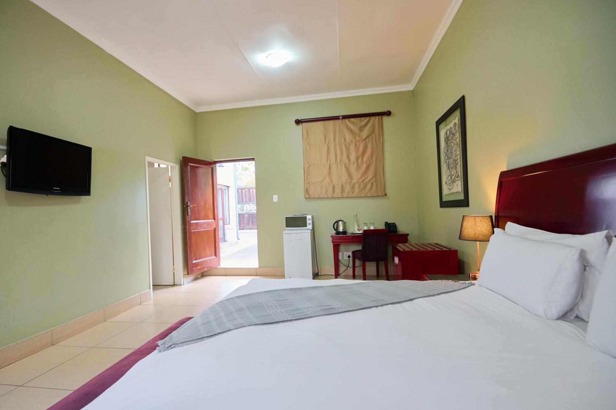 Tamboti Guest Lodge Pretoria-Noord Exterior foto